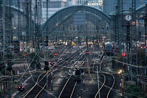 Hauptbahnhof Frankfurt. Foto: Frank Rumpenhorst/dpa