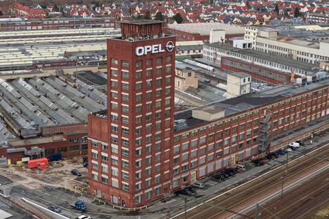 Der Opel-Turm ist ein Wahrzeichen der Stadt Rüsselsheim. Foto: Simon Rauh