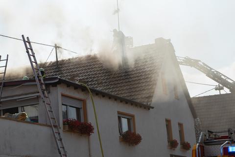 Die Feuerwehr vor Ort in Eddersheim.  Foto: wiesbaden112.de