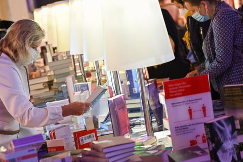 Die Frankfurter Buchmesse wird eröffnet. In diesem Jahr ist das Gastland Kanada. Foto: dpa