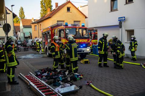 Die Feuerwehr in Wallau löschte die brennenden Kleidungsstücke.  Foto: wiesbaden112.de