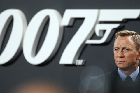 Das Logo - eine Kombination aus der Zahlenfolge 007 und einer Pistole - schrieb Filmgeschichte und ist seit 60 Jahren im Gebrauch. Foto: dpa