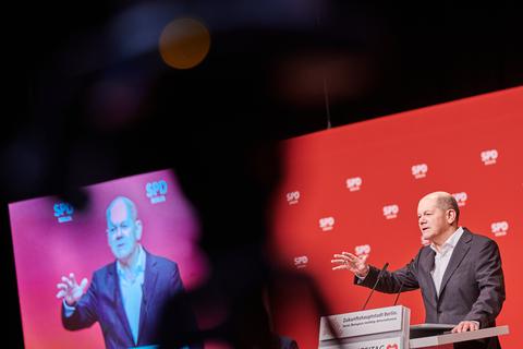 Der designierte Bundeskanzler Olaf Scholz will am Montag die SPD-Minister vorstellen. Foto: dpa