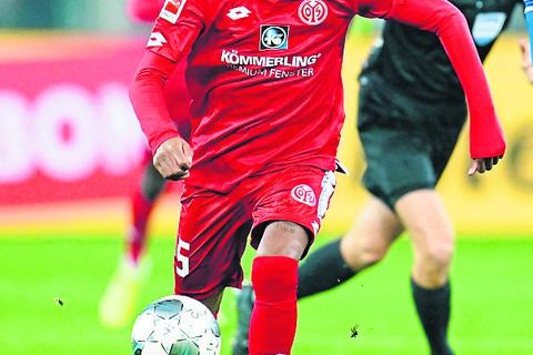 Auch in dieser Saison wieder einer der Fixpunkte im Mainzer Spiel. Jean-Paul Boetius, hier am Ball für Mainz 05. Foto: Lukas Görlach