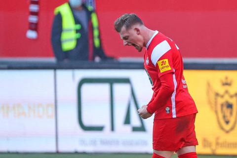 Erleichterter Matchwinner für Kaiserslautern: Marlon Ritter freut sich über seinen Treffer zum 1:0. Foto: René Vigneron
