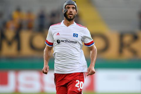 Mittelfeldspieler Klaus Gjasula trägt womöglich bald das Trikot des SV Darmstadt 98. Foto: dpa